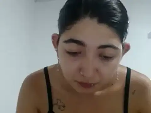 Snapshot of esteni chatting on 25, 2, 2025 esteni online show from 25, 2, 2025