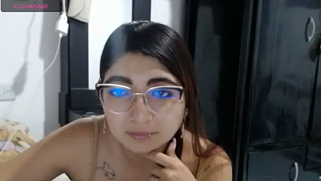 Snapshot of esteni chatting on 16, 3, 2025 esteni online show from 16, 3, 2025