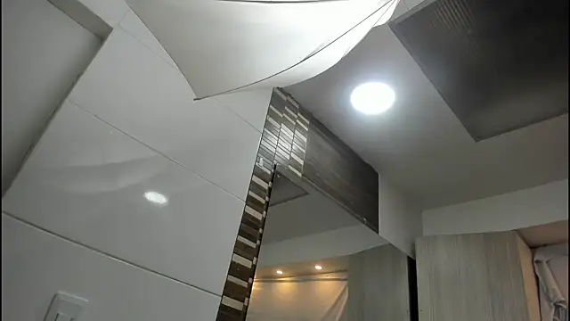 Snapshot of Mhelanny2 chatting on 29, 11, 2025 Mhelanny2 online show from 29, 11, 2025