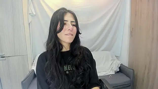 Snapshot of Mhelanny2 chatting on 31, 1, 2026 Mhelanny2 online show from 31, 1, 2026