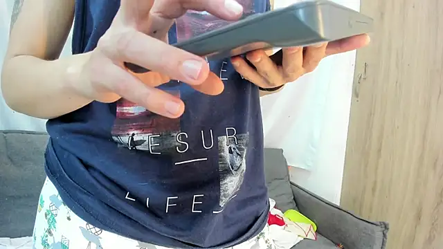 Mhelanny2 online show from 7, 3, 2026