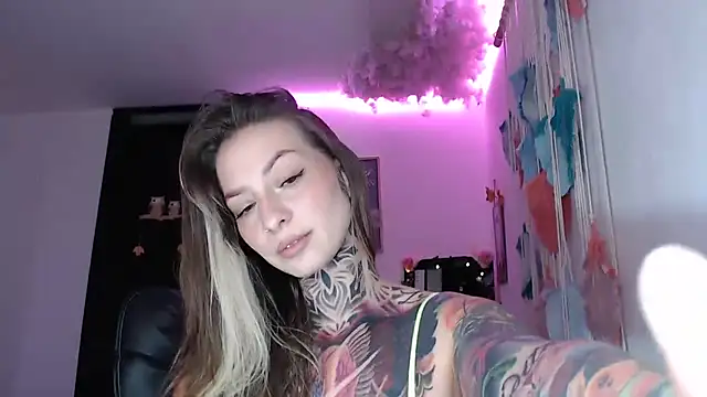 Snapshot of agatha_ink3 chatting on 22, 3, 2025 agatha ink3 online show from 22, 3, 2025