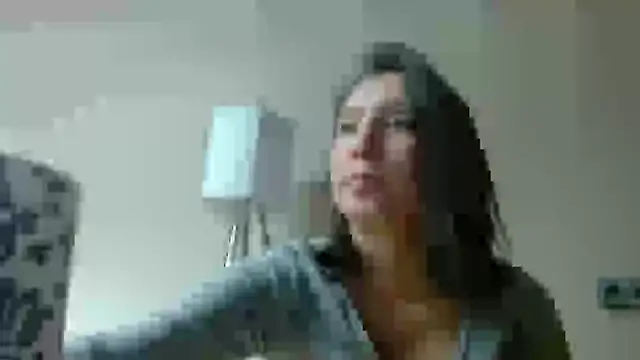 Sophi Cute online show from 1, 2, 2025