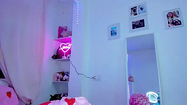  viioletweekend  online show from 12, 2, 2026