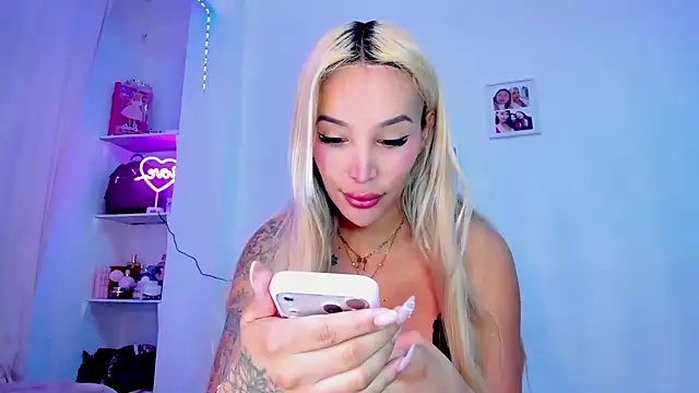  viioletweekend  online show from 11, 3, 2026