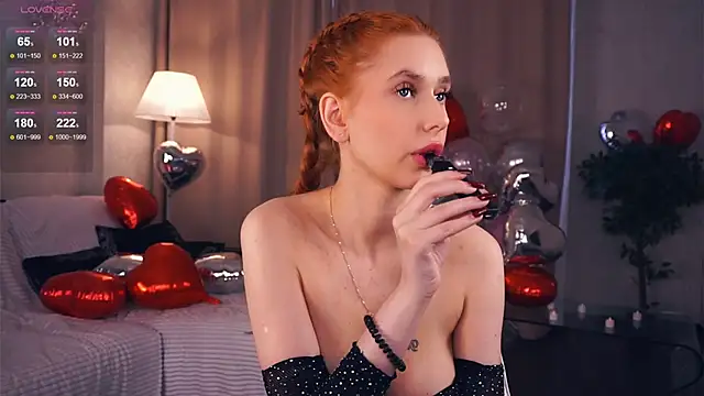 Snapshot of SofyBruno chatting on 12, 2, 2025 SofyBruno online show from 12, 2, 2025