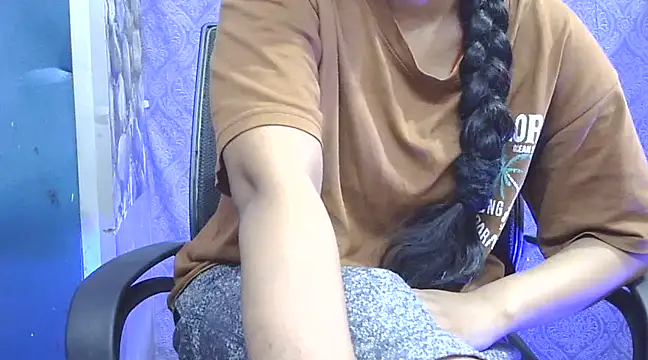 Snapshot of Supriya201 chatting on 2, 12, 2024 Supriya201 online show from 2, 12, 2024