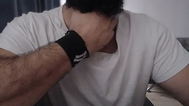 hugemachohandsome online show from 21, 11, 2025