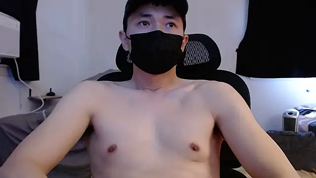 twbobo00715 online show from 28, 2, 2025