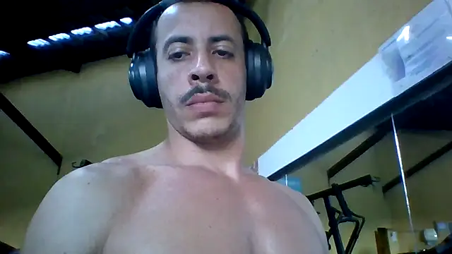 MachoScorpionCaralho online show from 9, 5, 2026