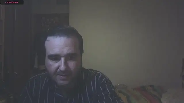 Snapshot of curiosillo83 chatting on 3, 2, 2025 curiosillo83 online show from 3, 2, 2025