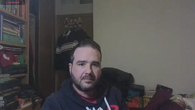 Snapshot of curiosillo83 chatting on 15, 2, 2025 curiosillo83 online show from 15, 2, 2025