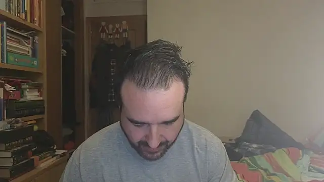 curiosillo83 online show from 14, 12, 2025