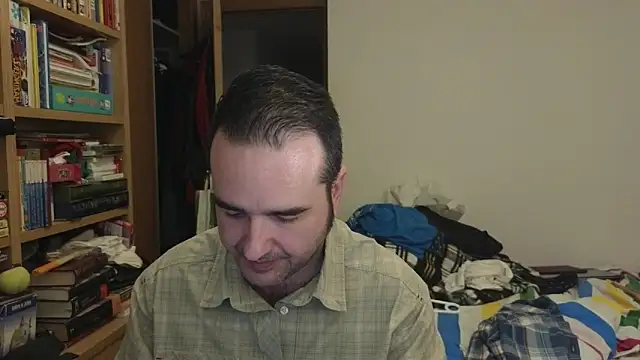 Snapshot of curiosillo83 chatting on 21, 4, 2026 curiosillo83 online show from 21, 4, 2026