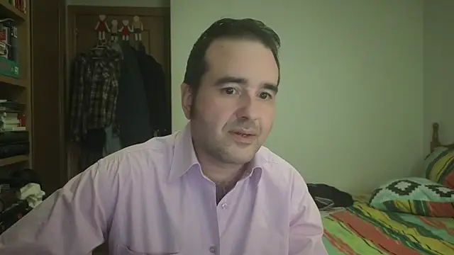 Snapshot of curiosillo83 chatting on 13, 5, 2026 curiosillo83 online show from 13, 5, 2026