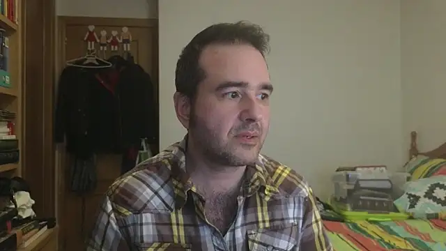 Snapshot of curiosillo83 chatting on 15, 5, 2026 curiosillo83 online show from 15, 5, 2026