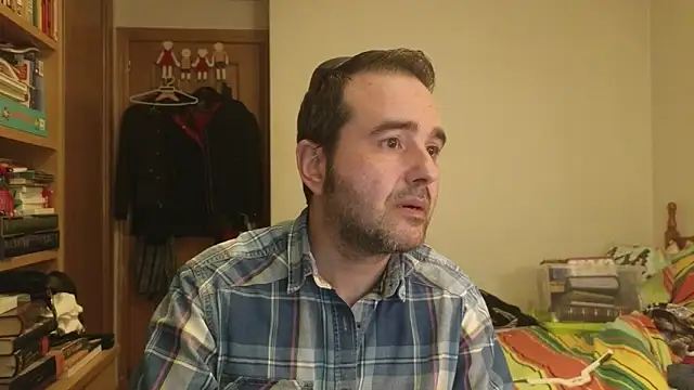 Snapshot of curiosillo83 chatting on 18, 5, 2026 curiosillo83 online show from 18, 5, 2026