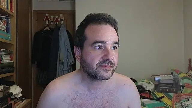 Snapshot of curiosillo83 chatting on 25, 5, 2026 curiosillo83 online show from 25, 5, 2026