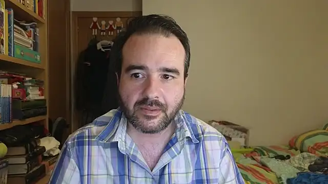Snapshot of curiosillo83 chatting on 3, 6, 2026 curiosillo83 online show from 3, 6, 2026