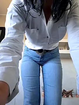 luxxe25 online show from 30, 3, 2026