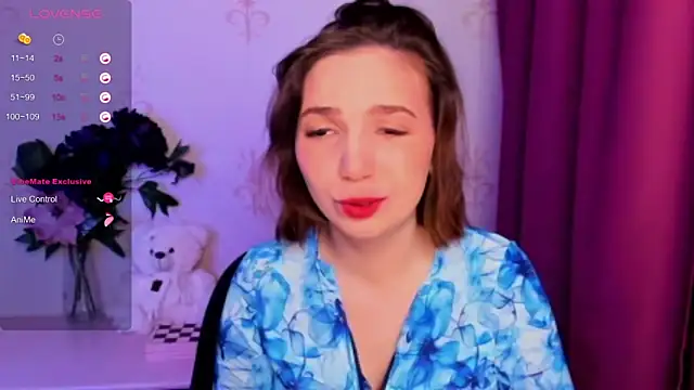 Snapshot of KindHazelHere_ chatting on 15, 1, 2026 KindHazelHere online show from 15, 1, 2026