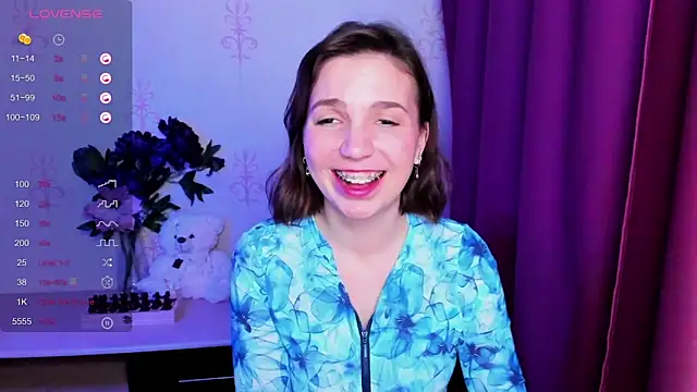 Snapshot of KindHazelHere_ chatting on 5, 2, 2026 KindHazelHere online show from 5, 2, 2026