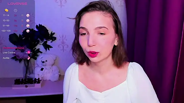 Snapshot of KindHazelHere_ chatting on 10, 2, 2026 KindHazelHere online show from 10, 2, 2026