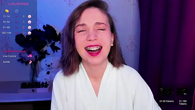 Snapshot of KindHazelHere_ chatting on 15, 2, 2026 KindHazelHere online show from 15, 2, 2026