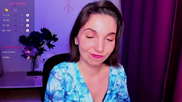 Snapshot of KindHazelHere_ chatting on 19, 2, 2026 KindHazelHere online show from 19, 2, 2026