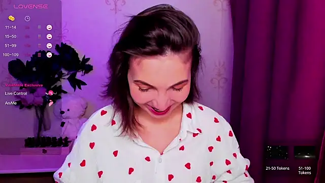 Snapshot of KindHazelHere_ chatting on 24, 2, 2026 KindHazelHere online show from 24, 2, 2026