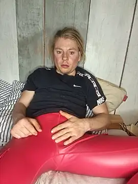 Snapshot of Tobias112cc chatting on 21, 11, 2025 Tobias112cc online show from 21, 11, 2025