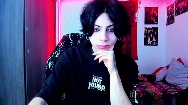 Snapshot of dussk_ chatting on 8, 2, 2025 dussk online show from 8, 2, 2025