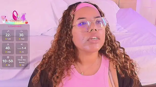  nickypurple  online show from 18, 12, 2025