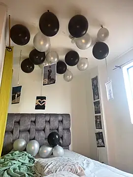 matatanlove online show from 5, 12, 2025