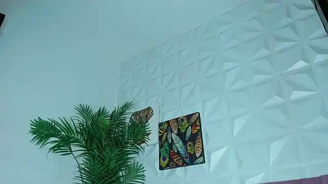 Hellen Sky online show from 28, 11, 2025