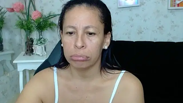 Snapshot of mature_martina chatting on 26, 1, 2025 mature martina online show from 26, 1, 2025