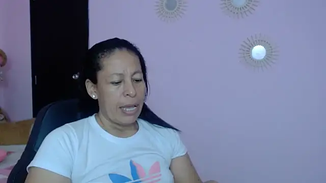 Snapshot of mature_martina chatting on 31, 1, 2025 mature martina online show from 31, 1, 2025