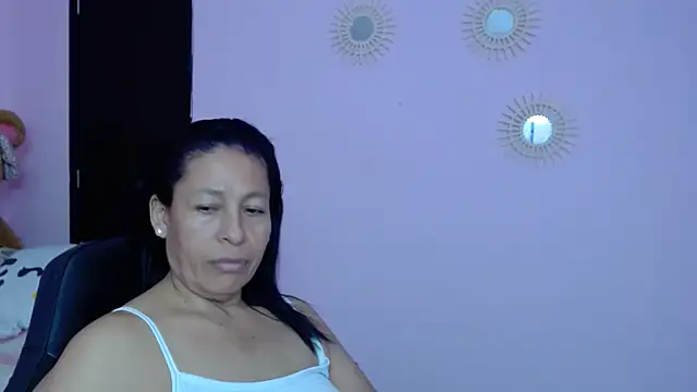 Snapshot of mature_martina chatting on 4, 2, 2025 mature martina online show from 4, 2, 2025