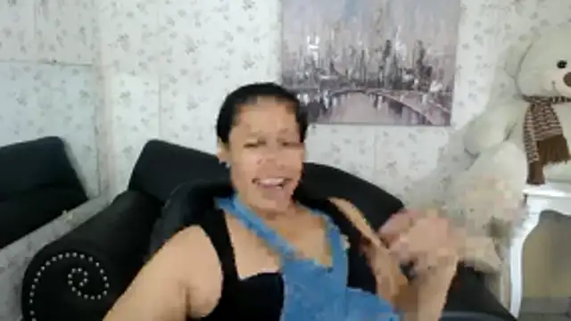 Snapshot of mature_martina chatting on 15, 6, 2026 mature martina online show from 15, 6, 2026