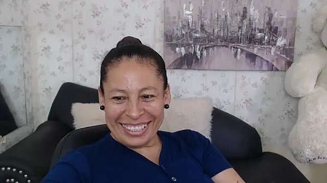 Snapshot of mature_martina chatting on 20, 6, 2026 mature martina online show from 20, 6, 2026