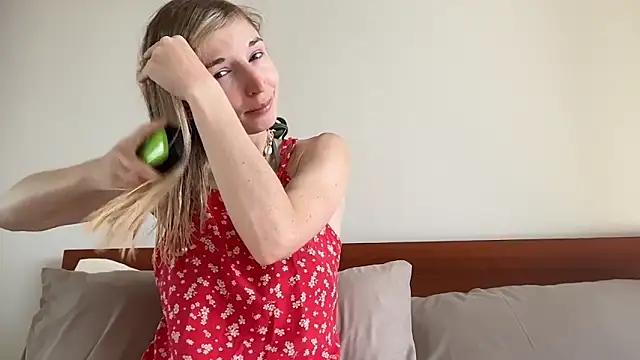 ivankai  online show from 23, 12, 2025