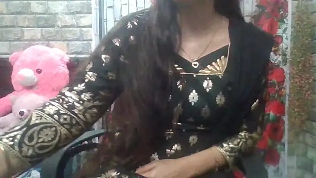 Snapshot of Sexy_iknoor chatting on 23, 4, 2026 Sexy iknoor online show from 23, 4, 2026