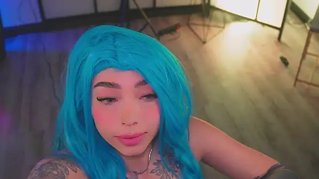 isa red hair online show from 22, 2, 2026