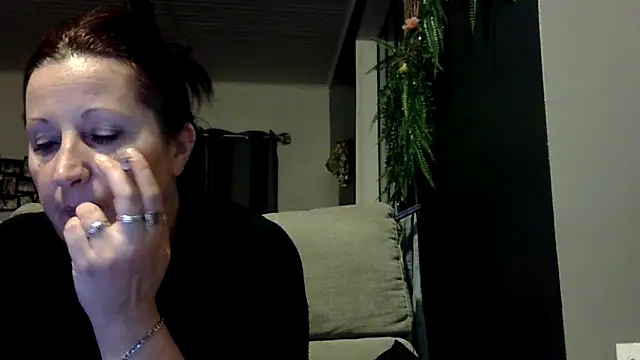 feline27 online show from 2, 4, 2026