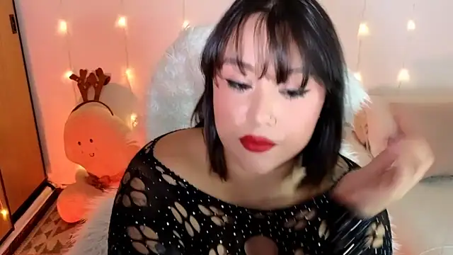 Snapshot of bigbooty-30 chatting on 10, 12, 2024 bigbooty-30 online show from 10, 12, 2024