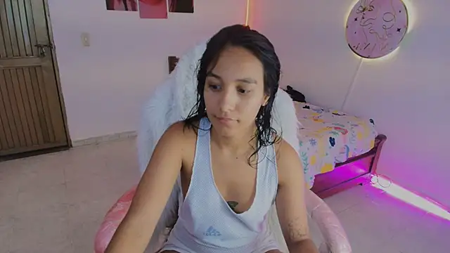 Nanami 19 online show from 15, 7, 2026