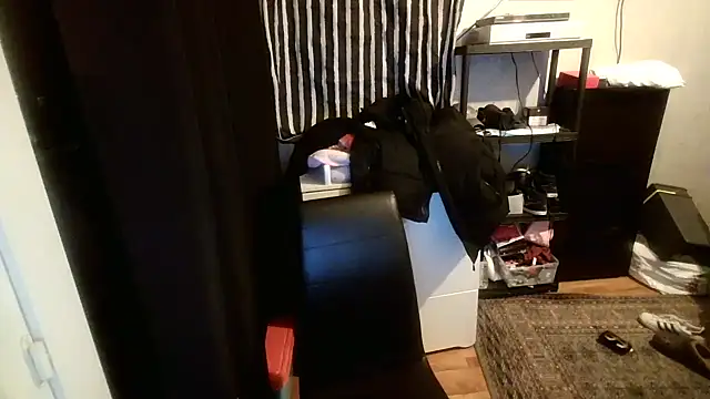 Snapshot of Bebemickey75 chatting on 20, 2, 2025 Bebemickey75 online show from 20, 2, 2025