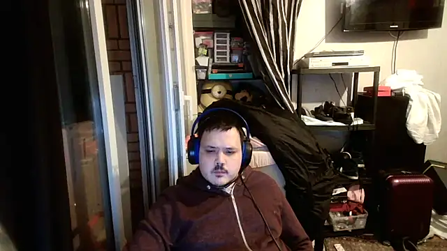 Snapshot of Bebemickey75 chatting on 21, 2, 2025 Bebemickey75 online show from 21, 2, 2025