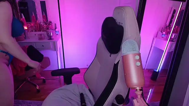 rachelbrooksxx online show from 18, 1, 2026