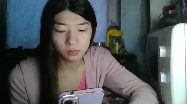 CarlyJoy online show from 29, 1, 2025